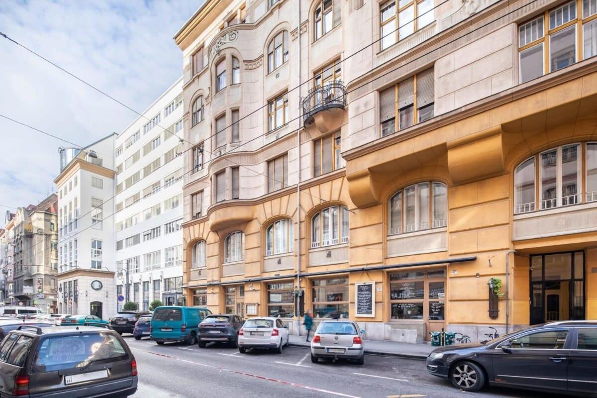 Extra Central Mini Studio - Lively Neighborhood Budapest Exterior foto